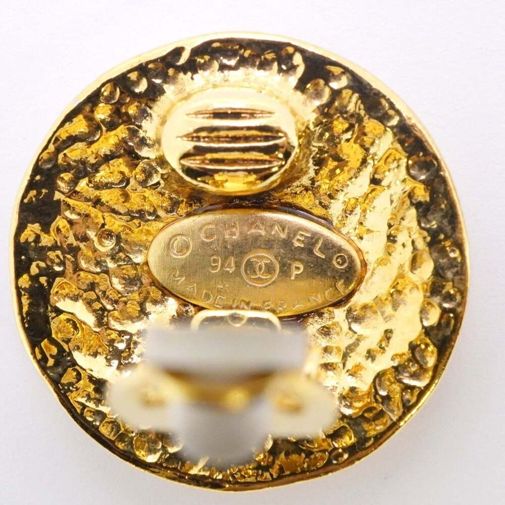 CHANEL Gold Logo Earrings - Picture 4 of 7